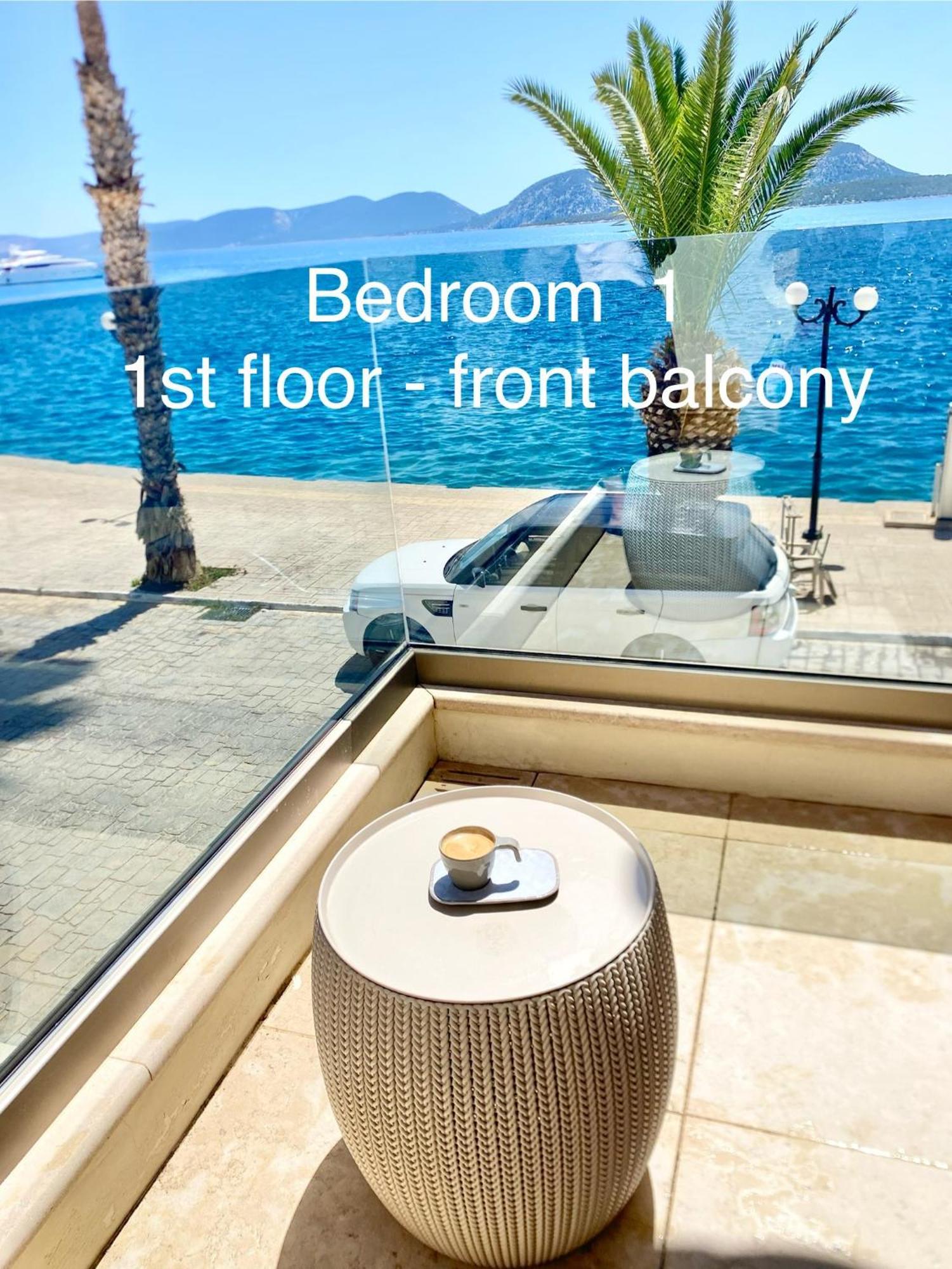Villasonboard Rock Villa 3 Bed, 3 Bath, Jacuzzi, Seaside Ermióni Kültér fotó